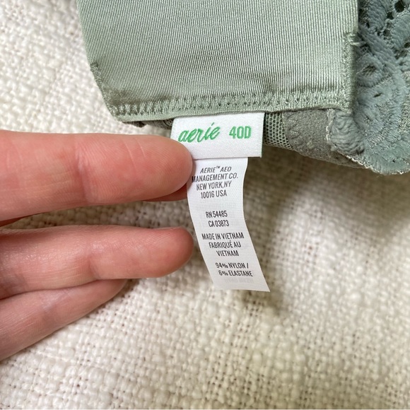 SOLD Aerie lightly padded balconette floral lace bra 40D sage green rosegold - Picture 11 of 11